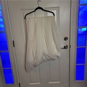 Liz Claiborne Window Scarves